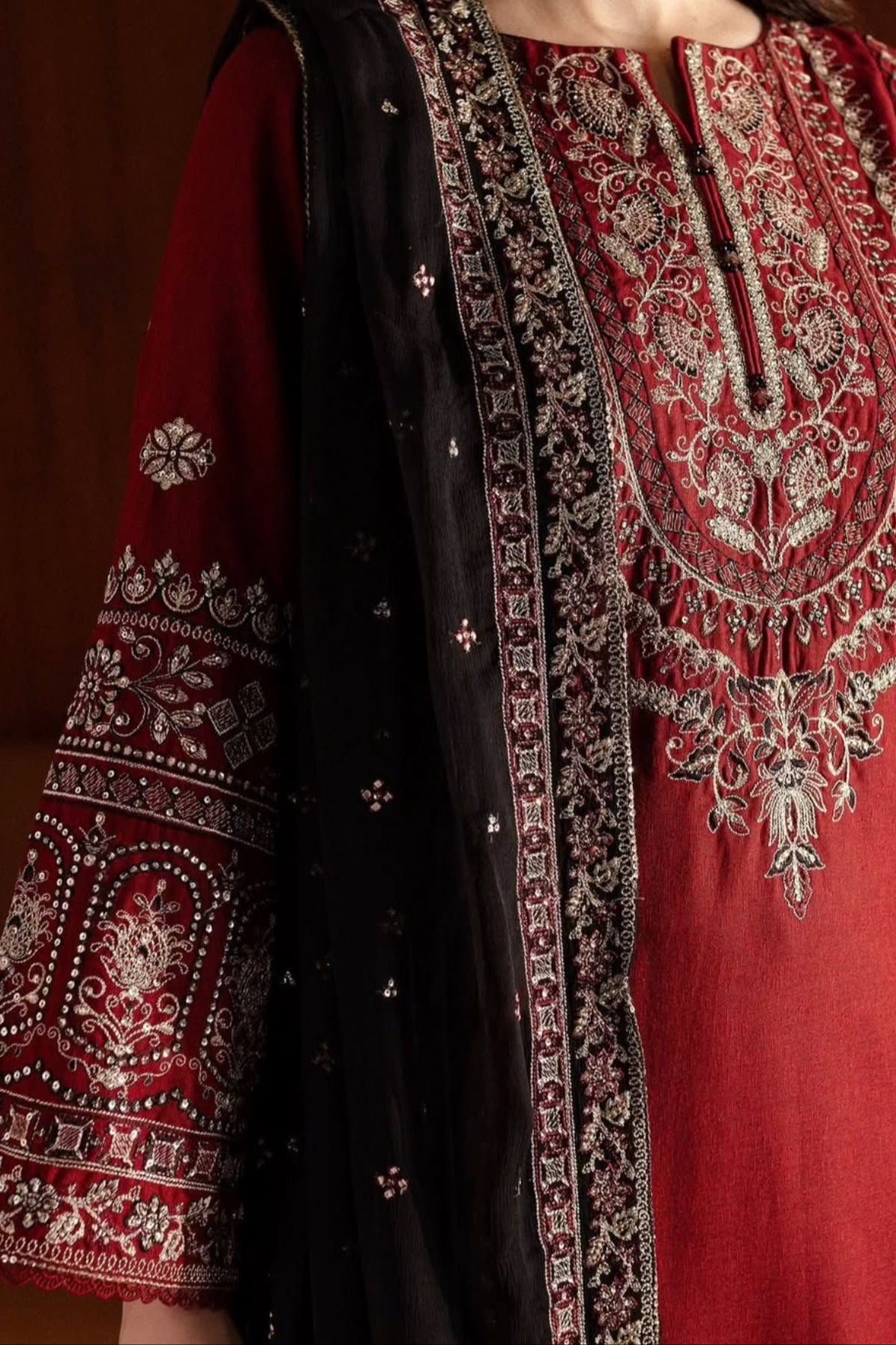 BATIK EMBROIDERED DHANAK